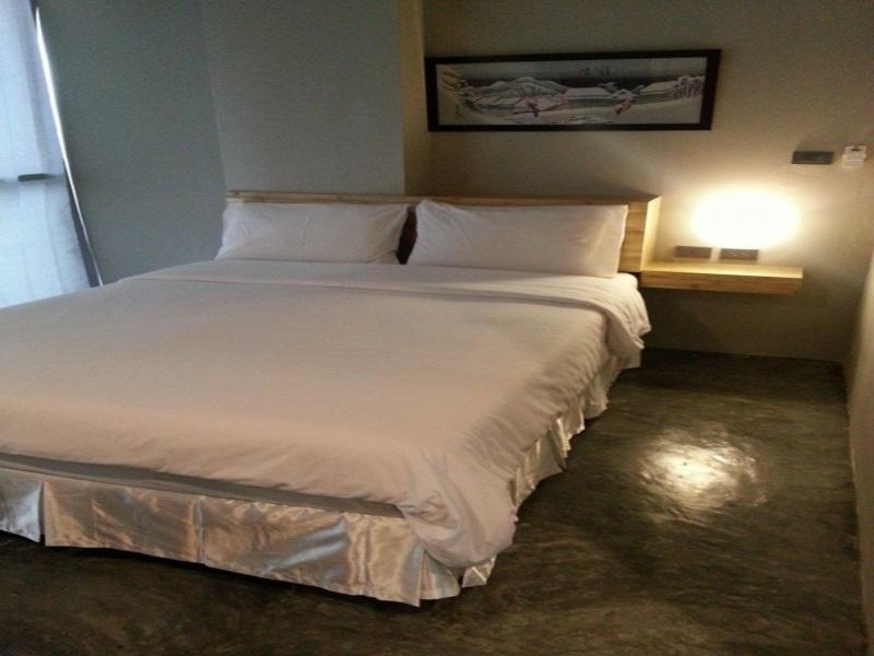 Izen Budget Hotel & Residence Rayong Esterno foto