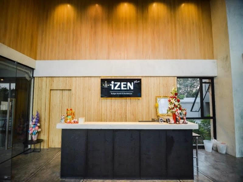 Izen Budget Hotel & Residence Rayong Esterno foto